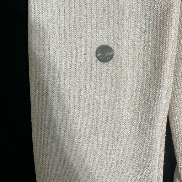 Vintage St John Santana Cardigan. Dark Cream color. Sz. L. - Picture 10 of 11
